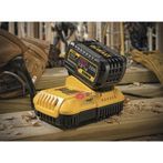 DeWalt DCB118 Fast Charger