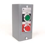 Allen-Bradley 800H-2HRAH5KL8AX 800H PB, 30mm Selector Switch, 2 Pos., Std Knob Type, Std Knob Spring Return <, Amber, 12 130V AC/DC, KL8 Cam, Spring Return from Right, Std KB7 Cam, LED, 1 NO 1 NC Std Contacts, No Guards on Terminals, Device with Pkg