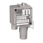 Rockwell Automation 836T Pressure Controls - Traditional Machine Tool, T - Style Pressure Control. 150 psi. Enclosure Type 7 & 9 and 4 & 13 Combined Hazardous locations. D.P.D.T., 4 - circuit contact block. No Modifications