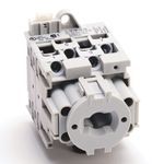 Rockwell Automation IEC Control and Load Switch, OFF-ON 90°, 20 Amp, 4 Poles, Base / DIN Rail