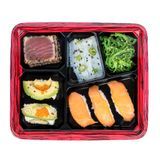 BENTO BOX 5-COMPT 9-1/4x7-3/4" 18oz PLASTIC BLACK/ RED 100/cs