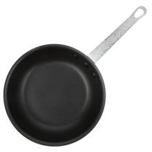 8-inch Arkadia aluminum fry pan with nonstick coating, Vollrath N7008