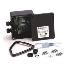 Rockwell Automation 1485 DeviceNet Connectors and DevicePorts, PowerTap, Thin Round Media, Cable Gland/Terminal Strip, 2 Port, Standard