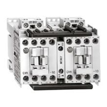Rockwell Automation 104-C09UD22 Reversing Contactor, 110/120 VAC Coil, 9 A Maximum Load Current, 1NO-1NC Contact Configuration