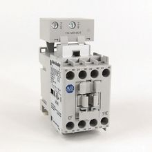Rockwell Automation 700-CF400EJ IEC Control Relay, 4NO Contact Form, 24 VDC Coil