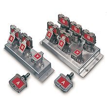 Allen-Bradley 440T-MKEXE12EEEFEFEF Trapped Key Interlock, Key Exchange, 4 Way, 1 key in 3 key out, Primary Code, Ee, Secondary Code, Ef, Ef, Ef
