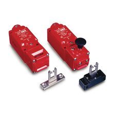 Rockwell Automation Tongue Switch - MT-GD2: Contacts(Safety and Aux): 3 Normally Closed, 1 Normally Open, BBM Preference: Break Before Make, Actuator: Standard, Model Type: Standard, Conduit Entry: 1/2in NPT Conduit