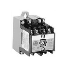 Rockwell Automation 700-P1200A1 NEMA Heavy Duty Industrial Control Relay, 12NO Contact Form, 110/115 to 120 VAC Coil